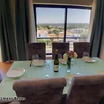شقة Beta - 2 Bedrooms, Private Rooftop Patio With Hot Tub, Bbq And View فيريغودو
