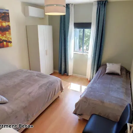 Apartment Beta - 2 Bedrooms, Private Rooftop Patio With Hot Tub, Bbq And View
