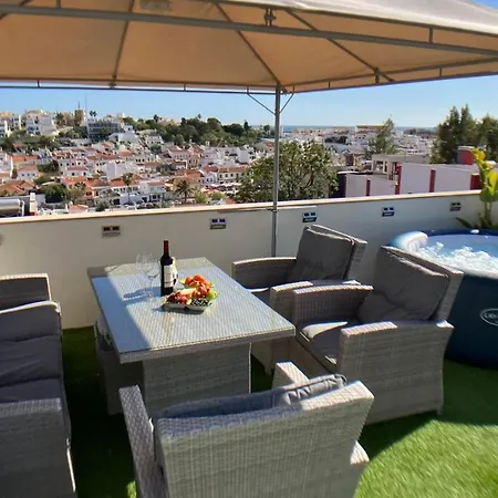 Beta - 2 Bedrooms, Private Rooftop Patio With Hot Tub, Bbq And View Ferragudo (Faro)