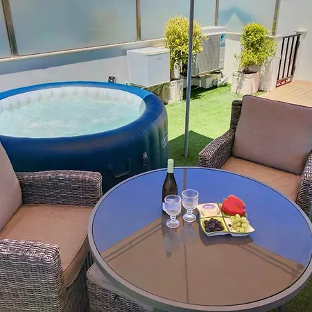 Beta - 2 Bedrooms, Private Rooftop Patio With Hot Tub, Bbq And View Apartment Ferragudo (Faro)