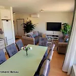 Beta - 2 Bedrooms, Private Rooftop Patio With Hot Tub, Bbq And View * Ferragudo (Faro)