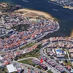Beta - 2 Bedrooms, Private Rooftop Patio With Hot Tub, Bbq And View * Ferragudo (Faro)